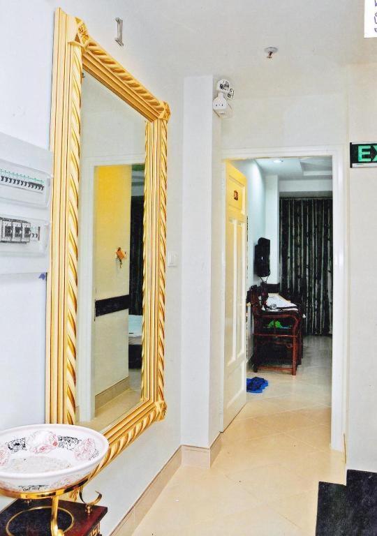 Hoang Thanh Thuy Airport Hotel 1 - Gan Am Thuc Dem Cho Hoang Hoa Tham Ho Chi Minh-stad Buitenkant foto
