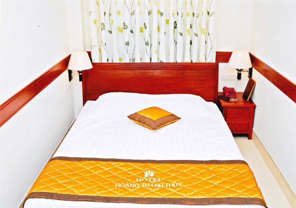 Hoang Thanh Thuy Airport Hotel 1 - Gan Am Thuc Dem Cho Hoang Hoa Tham Ho Chi Minh-stad Kamer foto