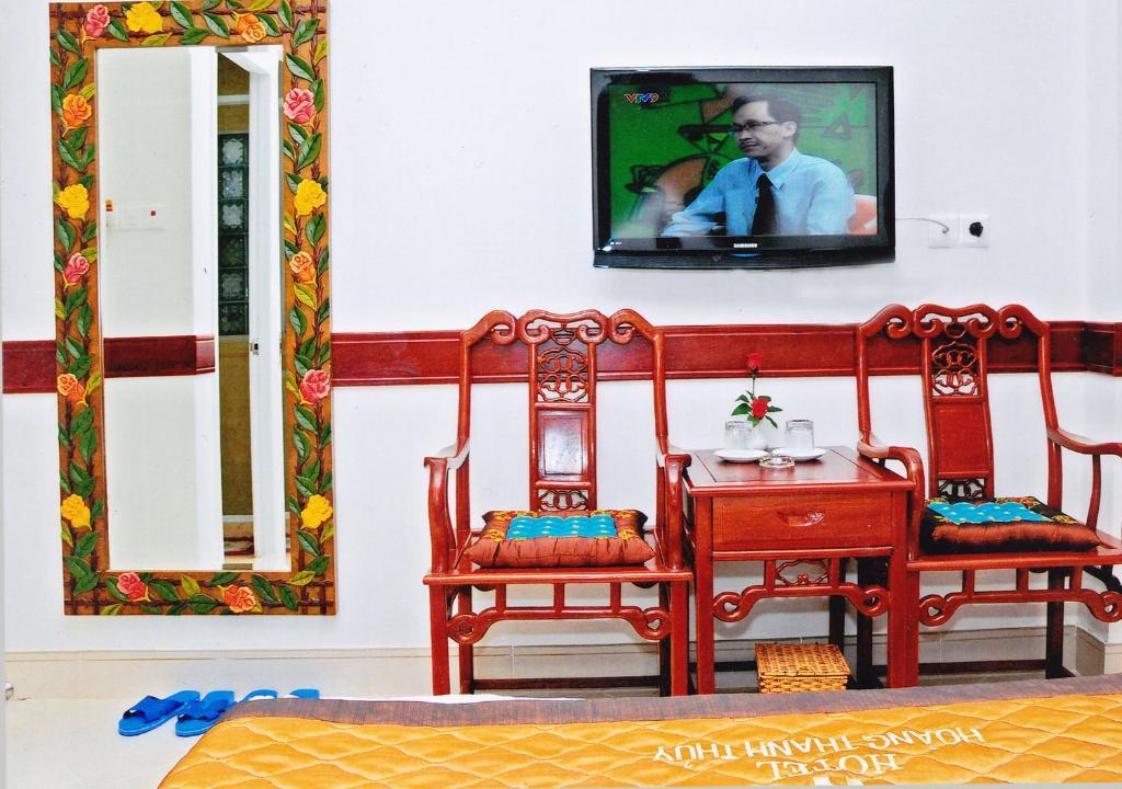 Hoang Thanh Thuy Airport Hotel 1 - Gan Am Thuc Dem Cho Hoang Hoa Tham Ho Chi Minh-stad Buitenkant foto